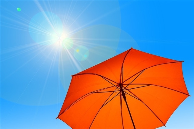 紫外線遮断が必要な夏！日光から肌の健康を守る！